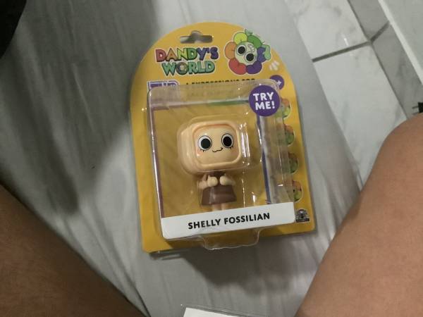 Dandy's World - Shelly Flip 'Ems